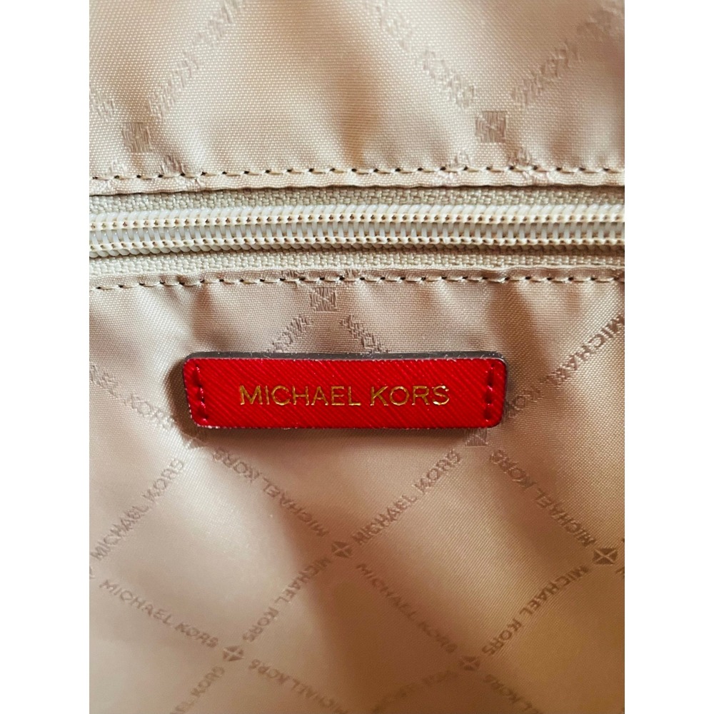Michael Kors Charlotte Large Tote Vibrant Red Durable Saffiano Leather Handbag - Picture 8 of 12